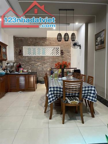 **Bán nhà phường 4, Tân Bình, hẻm đường Hậu Giang, 4,5x20, khu sân bay - 3