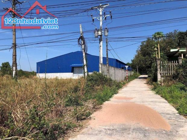 Bán 2 Lô MT (500m2),Thổ cư, Gần Chợ, KCN,CTy Dân cư hiện hữu,Tiện ích đầy đủ như SG,1Tỷ - 5