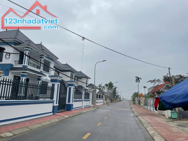 Bán lô đất 137,5m2 ngang 5m đường thôn Đức Phong Kiến Thụy Hải Phòng - 1
