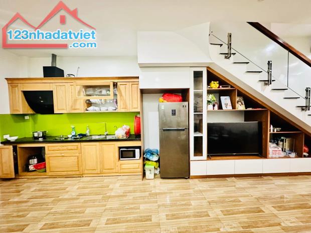 Mặt ngõ 164 Vương Thừa Vũ ô tô tránh, kinh doanh sầm uất DT 80mx7 tầng giá 28.5 tỷ. - 1