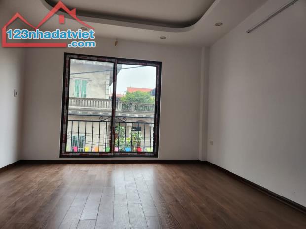 NHÀ MỚI ĐẸP - YÊN NGHĨA, HÀ ĐÔNG - 32M², 5 TẦNG, 3 NGỦ - NGÕ THÔNG - Ô TÔ GẦN - 3