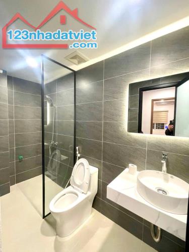Cần Thanh Khoản Gấp . An Trạch Đống Đa . 30m2 . Mặt Tiền 3.8m . 6 Tầng . Nhỉnh 7 Tỷ . Full - 5