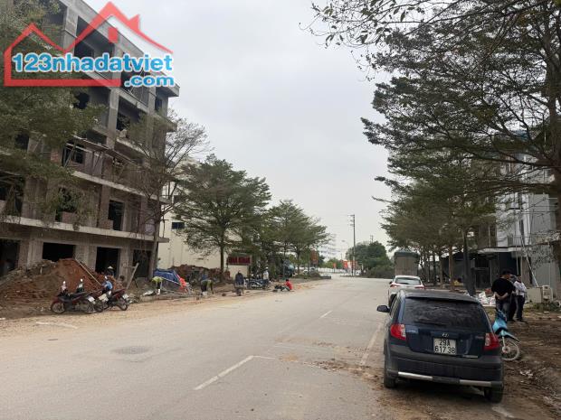 BÁN 160M² ĐẤT TRỤC 24M KINH DOANH KĐT HÀ PHONG,MẶT TIỀN:8M,GIÁ BÁN: 16 TỶ. - 4