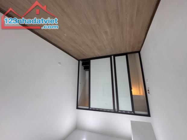 Nhà Đẹp Lô Góc Trung Tâm Đống Đa - 2 Ngủ 2 WC, Ô Tô Đỗ Gần - 1