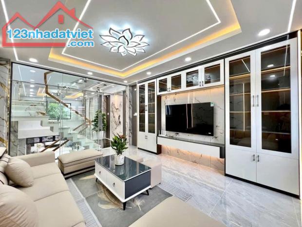 Nhà 5 tầng (4x15) mặt tiền nhựa rộng KD Hiệp Thành 13 nối dài, Q12. Giá giảm sâu. - 3
