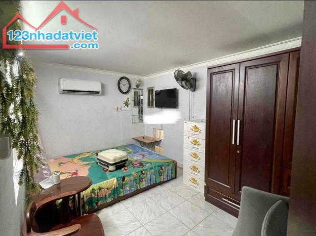BÁN NHÀ PHƯỜNG 2 TÂN BÌNH, Đường NGUYỄN TRỌNG TUYỂN, 50M2 (4,2MX12M), 3PN,3WC, GIÁ 5.99 TỶ - 2