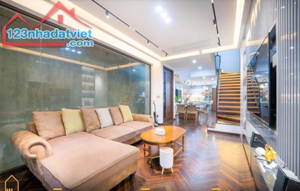 HOÀN HẢO NHẤT MỚI 100% RẺ NHẤT 5 tầng TRỤC VĂN TIẾN DŨNG Hoà Xuân - 3
