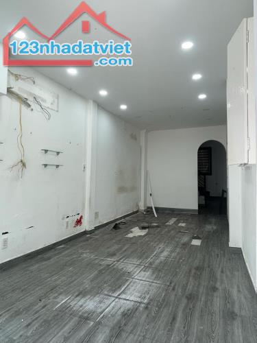 HIẾM! MẶT TIỀN KINH DOANH - PHÚ NHUẬN - PHÙNG VĂN CUNG - 30M2 - 3 TẦNG 3PN CHỈ NHỈNH 7 TỶ - 1