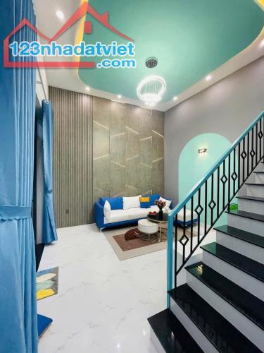 Cho thuê nhà 3 tầng đường Hàn Mạc Tử . Full nội thất . 18tr/tháng - 4