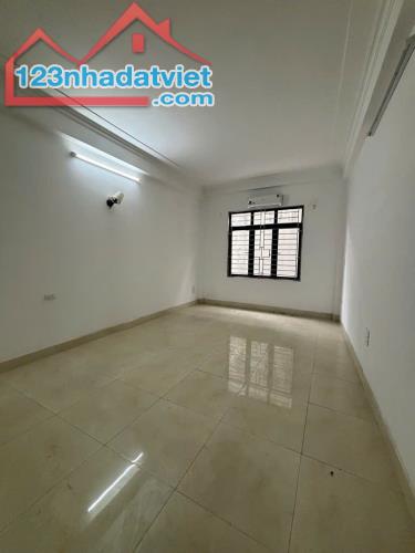 BÁN NHÀ PHỐ MỸ ĐÌNH – 8,95 TỶ – 50M2 – 4 TẦNG – 5PN - 1