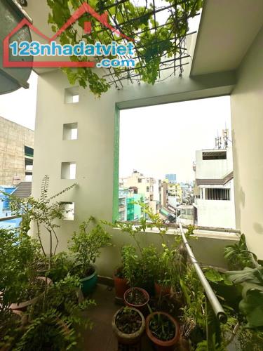 Mai Xuân Thưởng 74 6tầng 4.1 X18 18 tỷ Phường 1 Quận 6  -Diện tích ngang 4.1m dài 18 - 1