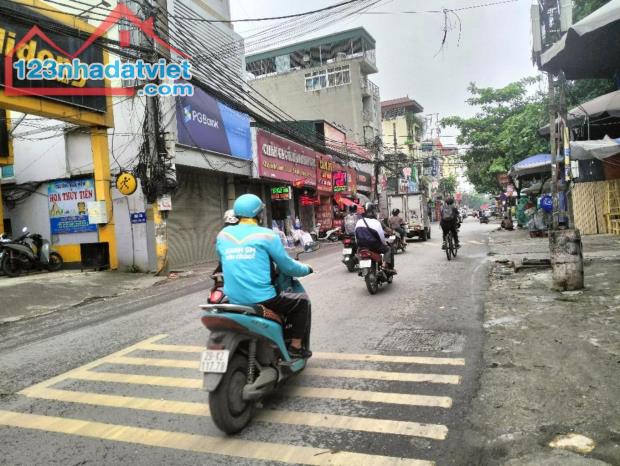 Siêu hiếm mặt phố lĩnh nam bán 130M đất hoàng mai