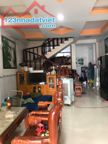 BÁN NHÀ THUẬN AN 2 TẦNG DT 209 M2 GIÁ 5,2 TỶ TL - 2