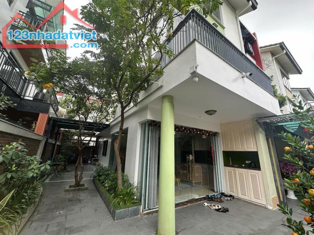 BIỆT THỰ SÂN VƯỜN GAMUDA GARDENS - MẶT TIỀN KHỦNG 12M, 320M2, NỘI THẤT TIỀN TỶ - GIÁ 98 TỶ - 1