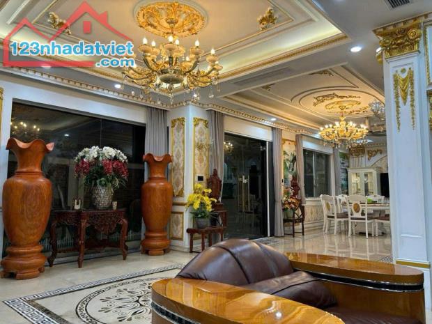 BIỆT THỰ SÂN VƯỜN GAMUDA GARDENS - MẶT TIỀN KHỦNG 12M, 320M2, NỘI THẤT TIỀN TỶ - GIÁ 98 TỶ - 3