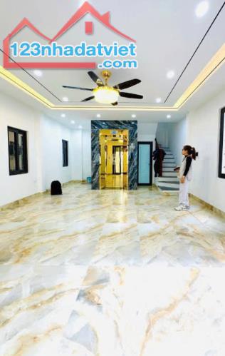B.ÁN NHÀ CUỐI TRỊNH VĂN BÔ, 47M2X5T, Ô TÔ TRÁNH, VỈA HÈ, THANG MÁY, SÁT HỒ, NHỈNH 10 TỶ - 1