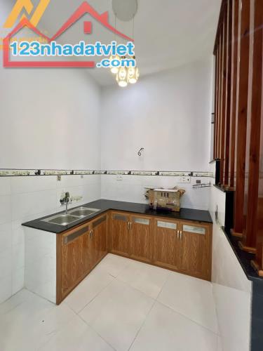 Bán nhà mới 2 tầng hẻm Trần Hưng Đạo, P Đống Đa, Quy Nhơn, Bình Định - 4