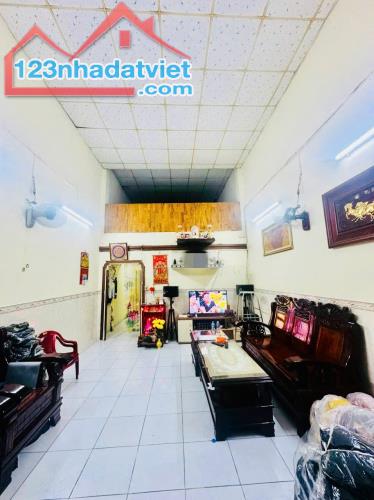 Toạ lạc Bùi Thế Mỹ Phường 10 Tân Bình 69m2, 2 tầng, 6.2 Tỷ (TL).