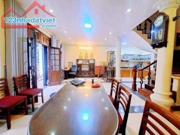 NHÀ DỐC TAM ĐA THỤY KHUÊ TÂY HỒ 68 MÉT - 2