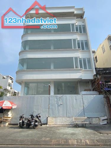 Giảm giá sốc! Bán nhanh tòa nhà góc 2 mặt tiền Đường Hòa Hưng, P 12, Quận 10. DT: 15 x 10