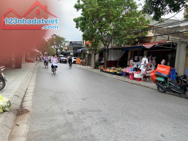 Bán nhà mặt phố Đồng Hoà Kiến An. Mặt tiền rộng gần 8m - 1