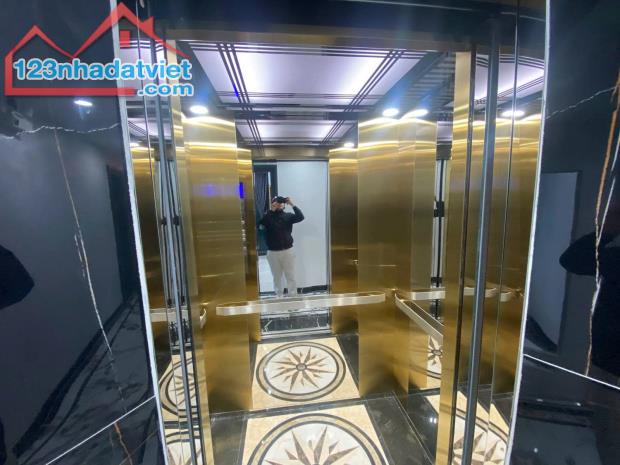 BÁN NHÀ KIM GIANG KIM GIANG 45M 5 TẦNG MT3.6M NHÀ ĐẸP THANG MÁY YÊN TĨNH Ở SƯỚNG 8.1 TỶ