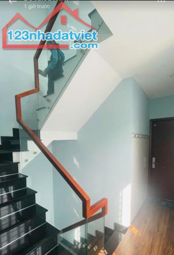 MẶT TIỀN KINH DOANH ĐA NGÀNH NGHỀ.ĐƯỜNG HỒNG BÀNG.4 TẦNG. DÒNG TIỀN ỔN ĐỊNH GIÁ TỐT 18 TỶ - 1