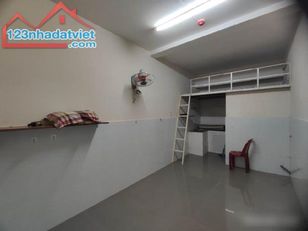 Nhà hẻm xe tải đường Lý Thường Kiệt, phường 9, Quận Tân BÌNH - 1