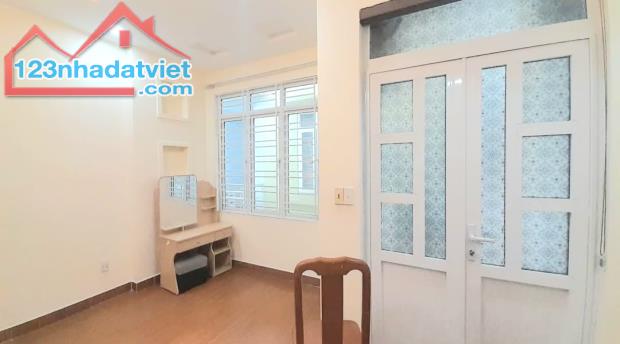 Bán nhà Thiên Lôi, Vĩnh Niệm, Lê Chân, Hải Phòng. 3 tầng, 48m2, 3,25 tỷ. Ngang 3,2m, đường - 1
