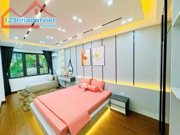 Bán Nhà Hoàng Đảo Thành - Kim Giang , DT 70m , Giá Hơn 9 Tỷ , Phân Lô , Ngõ Thông Thoáng - 2