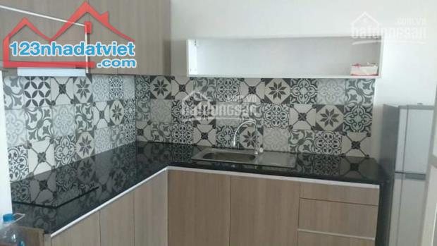 Bán gấp căn hộ Galaxy 9, 2PN, 2WC DT 69m2, full nội thất, có sổ hồng, giá cực kỳ rẻ