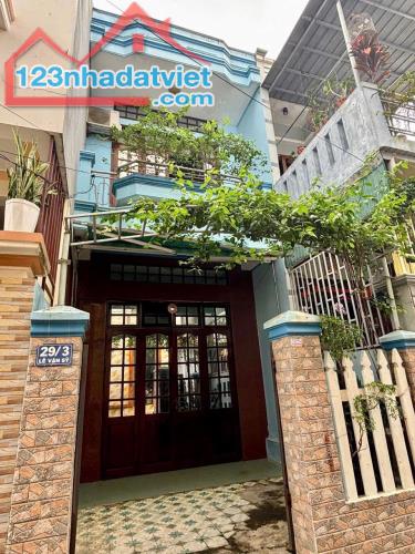 CHÍNH CHỦ CẦN BÁN NHANH CĂN NHÀ 2 TẦNG TẠI đường Lê Văn Sĩ, P Trần Phú, TP Quảng Ngãi,