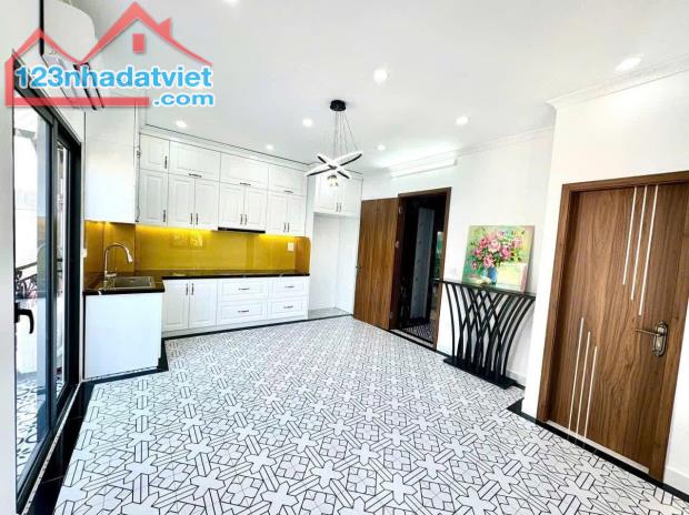 Mở Bán Gấp 2 Căn Nhà Tại Minh Khai, 30m2, 6 Tầng, Chỉ 7.5 Tỷ. - 3