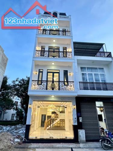 Xây Độc Lập 2 Thoáng Ngõ Thông 5T 34m2 3,1t Gần Trục Chính Ô Tô Đỗ Gần