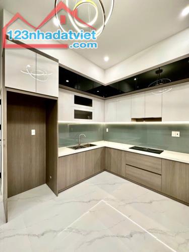 Xây Độc Lập 2 Thoáng Ngõ Thông 5T 34m2 3,1t Gần Trục Chính Ô Tô Đỗ Gần - 2
