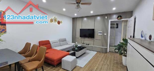 Chính chủ cần bán căn hộ Tân Tây Đô , full đồ đẹp long lanh, xách vali đến là ở