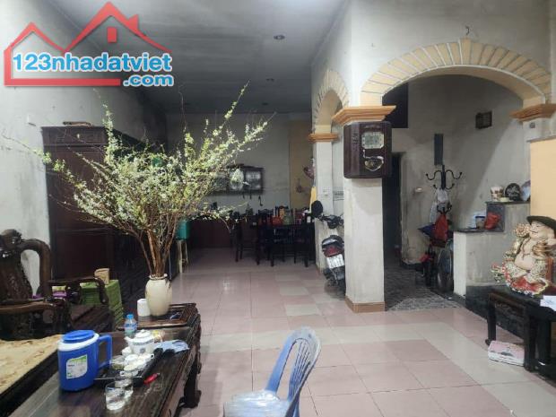 LÔ GÓC - MẶT TIỀN LỚN - KHU DÂN CHÍ CAO - ĐƯỜNG Ô TÔ ĐI VỪA - ĐỂ Ở HOẶC KINH DOANH - KHU V - 4