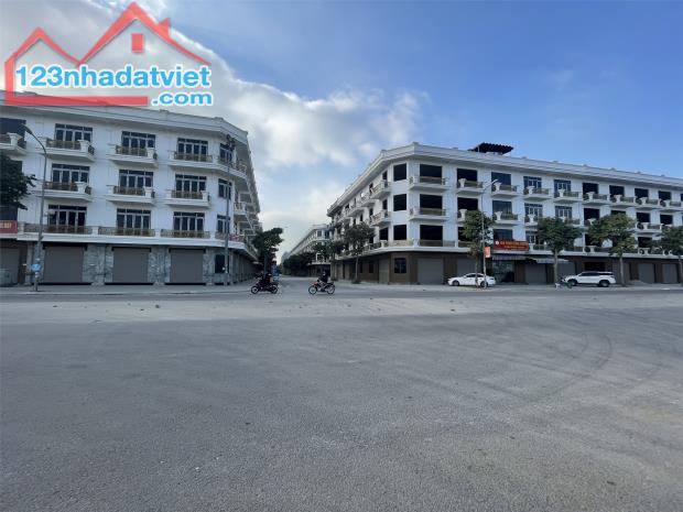 SHOPHOUSE ĐẠI LỘ CSEDP. NHẬN NHÀ NGAY, HẠ TẦNG HOÀN THIỆN. TP.THANH HÓA. LH: 0966 343 969 - 2