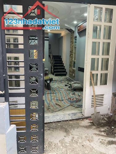Nhà Gò Vấp-Gia Đình Nhỏ-Tiện Ích