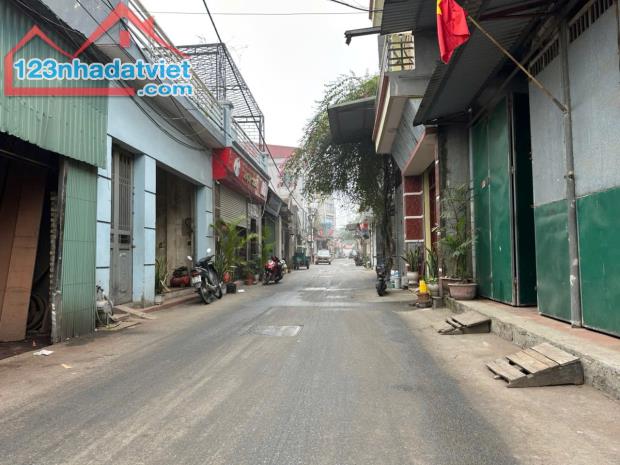 💯💯 HÀNG ĐẸP GIÁ ĐẸP 💯💯CHÍNH CHỦ NHỜ BÁN GẤP LÔ ĐẤT 👉 PHÙ KHÊ - TỪ SƠN - BẮC NINH  ✅ D