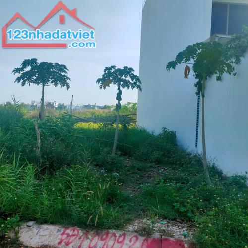 Lô đất Tăng long GarDen trường thạnh DT 90m giá tốt
