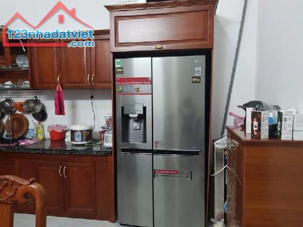 BÁN NHÀ, Hẻm xe hơi quây đầu, Lô kề góc, DT 50m2, 1trệt 4lầu LH Tùng sđt 0906623527 - 3