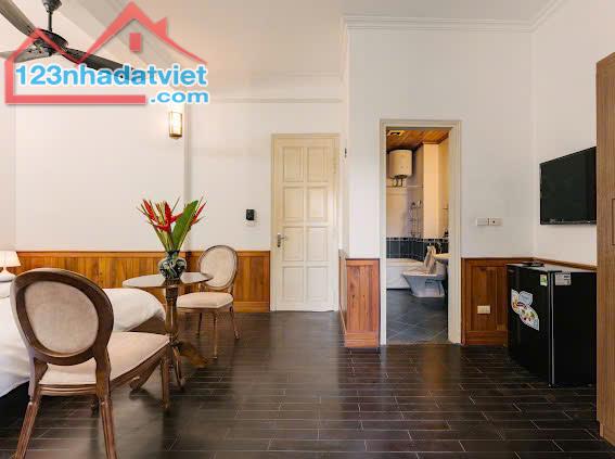 Bán Biệt thự ngõ 310 Nghi Tàm, đang làm Homestay 100m2 MT 6.6m xây 5 tầng chỉ 22,x tỷ - 4
