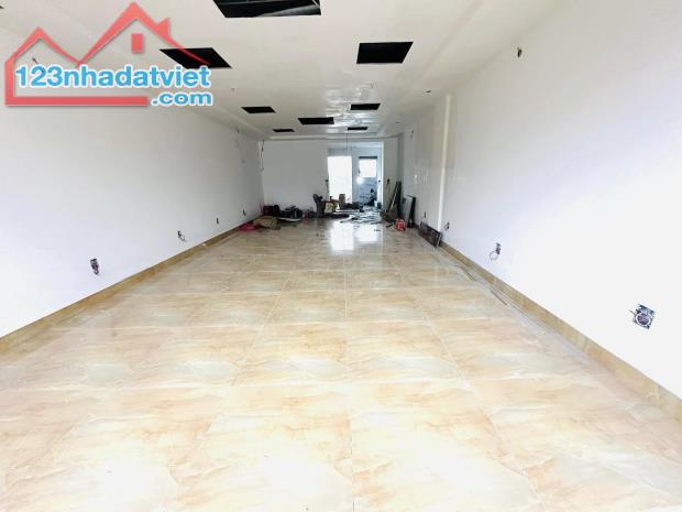 Bán toà nhà mặt phố Nguyễn Viết Xuân 93m2, 9 tầng, MT rộng - Gọi ngay 0969568293 - 2