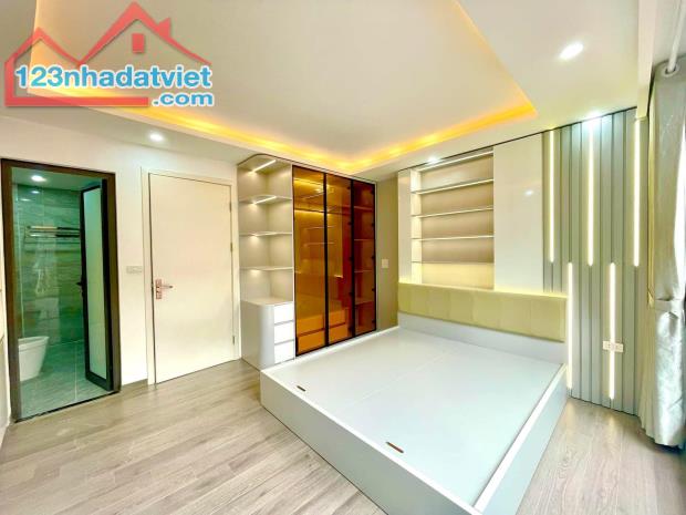 BÁN NHÀ 🏠 MỚI XÂY PHỐ HOÀNG HOA THÁM - 6 TẦNG THANG MÁY, FULL NỘI THẤT CAO CẤP -VỊTRÍ VIP - 1