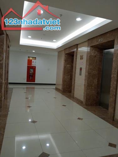 CC 5* full nội thất, 3 ngủ 2wc, PK rộng bạt ngàn Golmark City 6.x tỷ