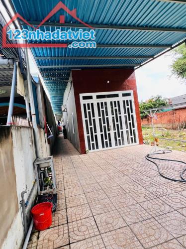Bán nhà cấp4+5phòng trọ tại Trảng Dài–Thu nhập 10triệu/thág, chỉ 3.9tỷ - 1