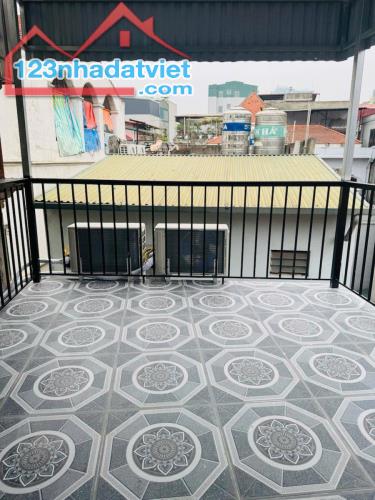 BÁN CĂN HỘ TẬP THỂ ĐỐNG ĐA – Ô TÔ ĐỖ CỬA – KINH DOANH – FULL NỘI THẤT - 0358114768 - 4