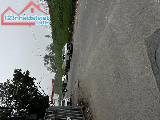 🏡Nhà Bát Khối lô góc 2 mặt thoáng, mặt ngõ thông, ô tô vào nhà - 2