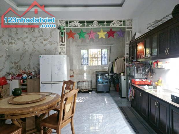 BÁN NHÀ HẺM XE HƠI – 4 TẦNG – QUẬN 7 – 100M²-GIÁ 13.5 TỶ, 637 Huỳnh Tấn Phát, Phường Tân - 4